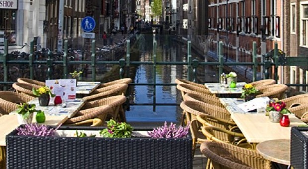 Travel Quiz: which international city is this?